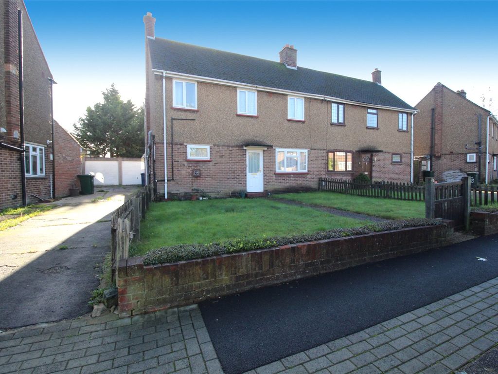 3 bed semi-detached house for sale in Westbrook Crescent, New Barnet EN4, £575,000