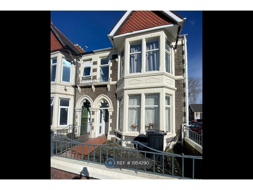 Room to rent in Whitchurch Road, Cardiff CF14, £575 pcm