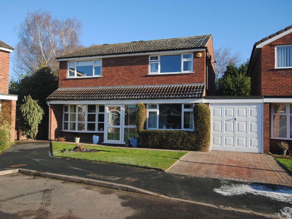 4 bed detached house for sale in Pemberton Road, Admaston, Telford TF5, £330,000