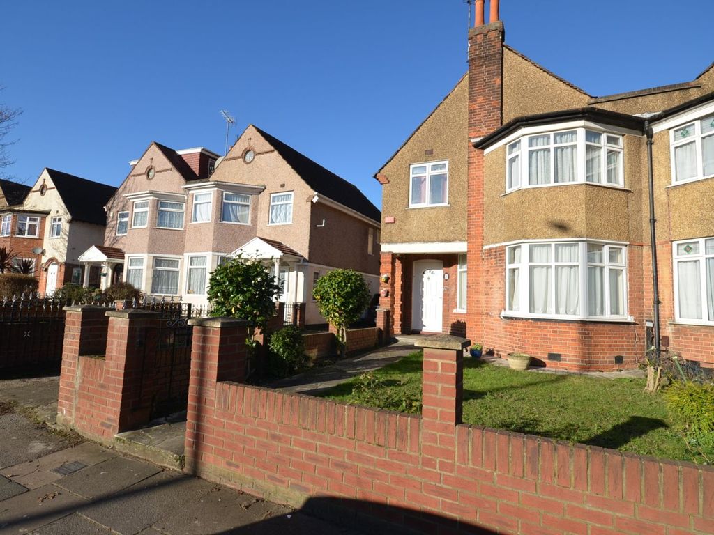 3 bed semi-detached house to rent in East Acton Lane, London W3, £3,198 pcm