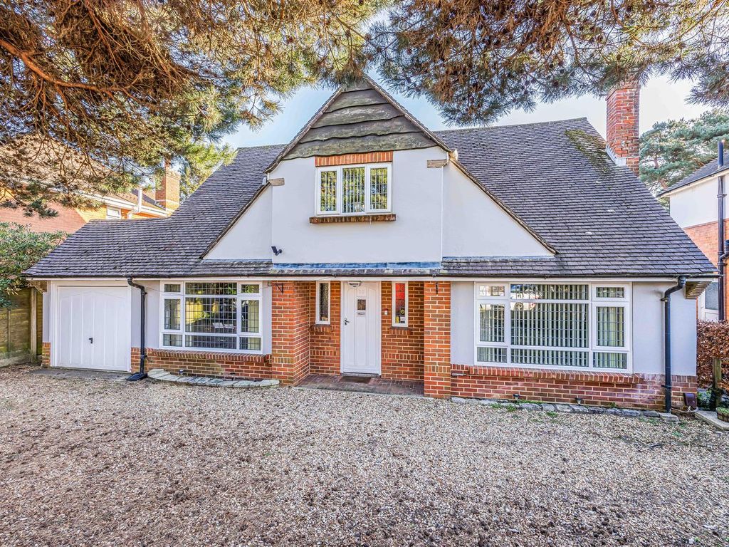 3 bed detached house for sale in Keith Road, Bournemouth BH3, £770,000