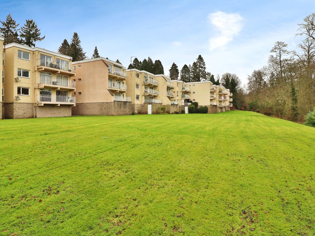 3 bed flat for sale in Netherblane, Blanefield, Glasgow G63, £200,000