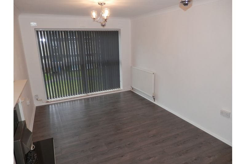 2 bed flat to rent in Middleton Hall Road, Kings Norton, Birmingham B30, £900 pcm
