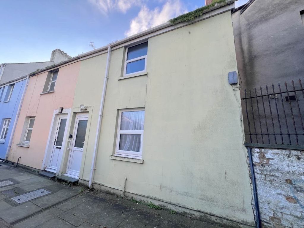 2 bed property for sale in Crynfryn Row, Aberystwyth SY23, £169,950
