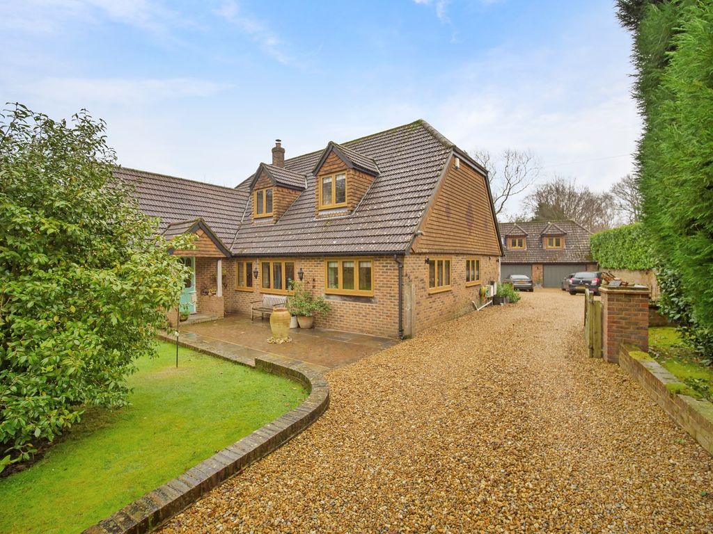 6 bed detached house for sale in Hophurst Hill, Crawley Down, Crawley RH10, £1,295,000