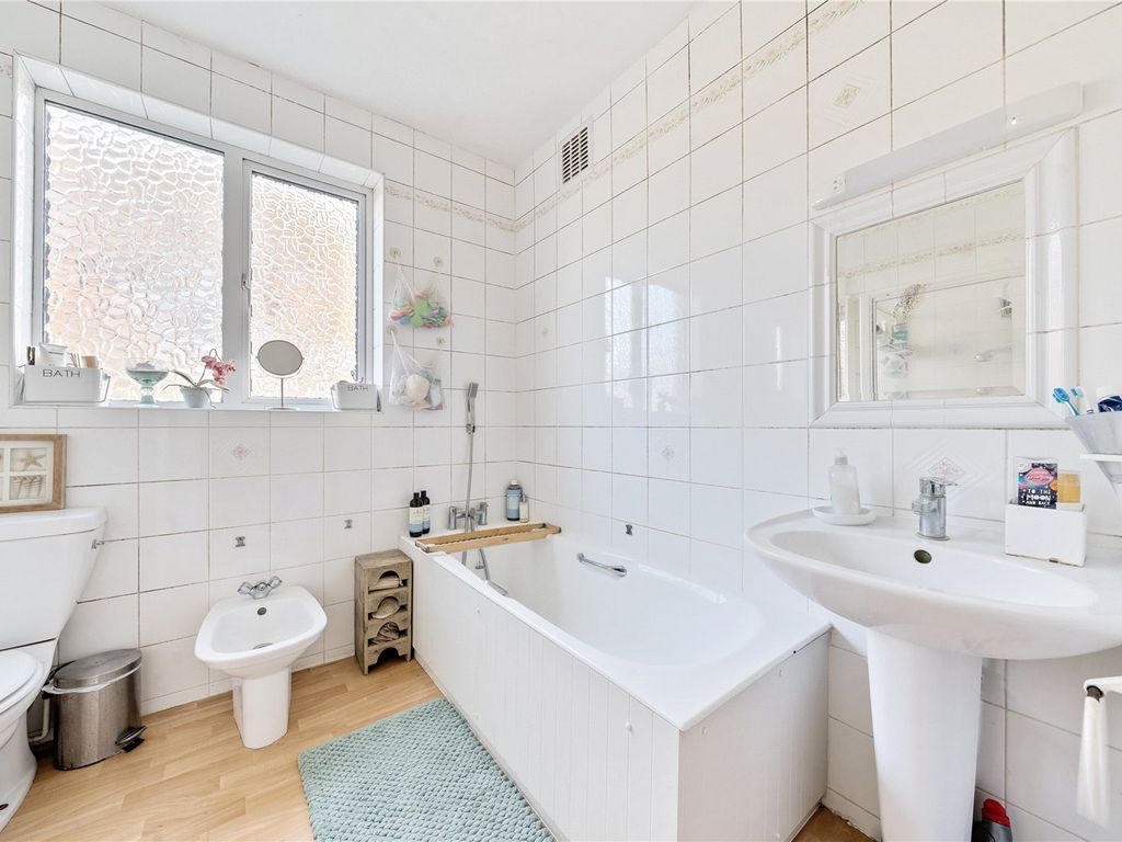 3 bed semi-detached house for sale in Winton Avenue, London N11, £1,100,000