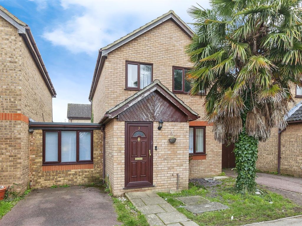 3 bed link-detached house for sale in Holmlea Walk, Datchet, Slough SL3, £450,000