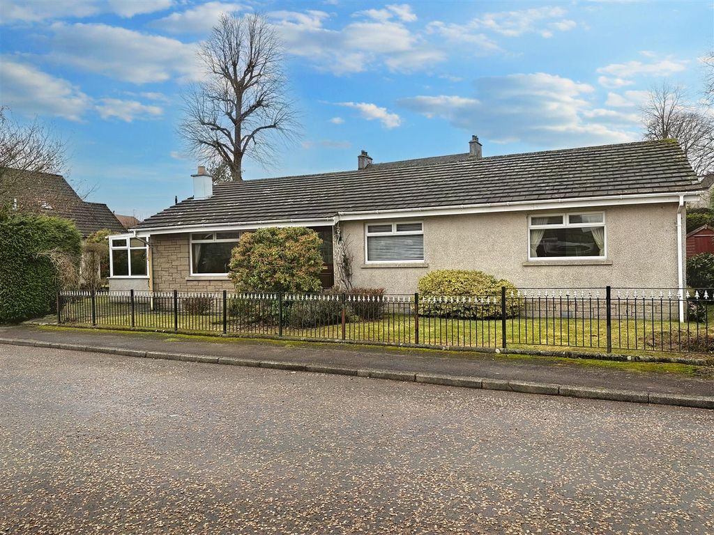 4 bed detached bungalow for sale in Friarsfield Road, Lanark ML11, £284,995