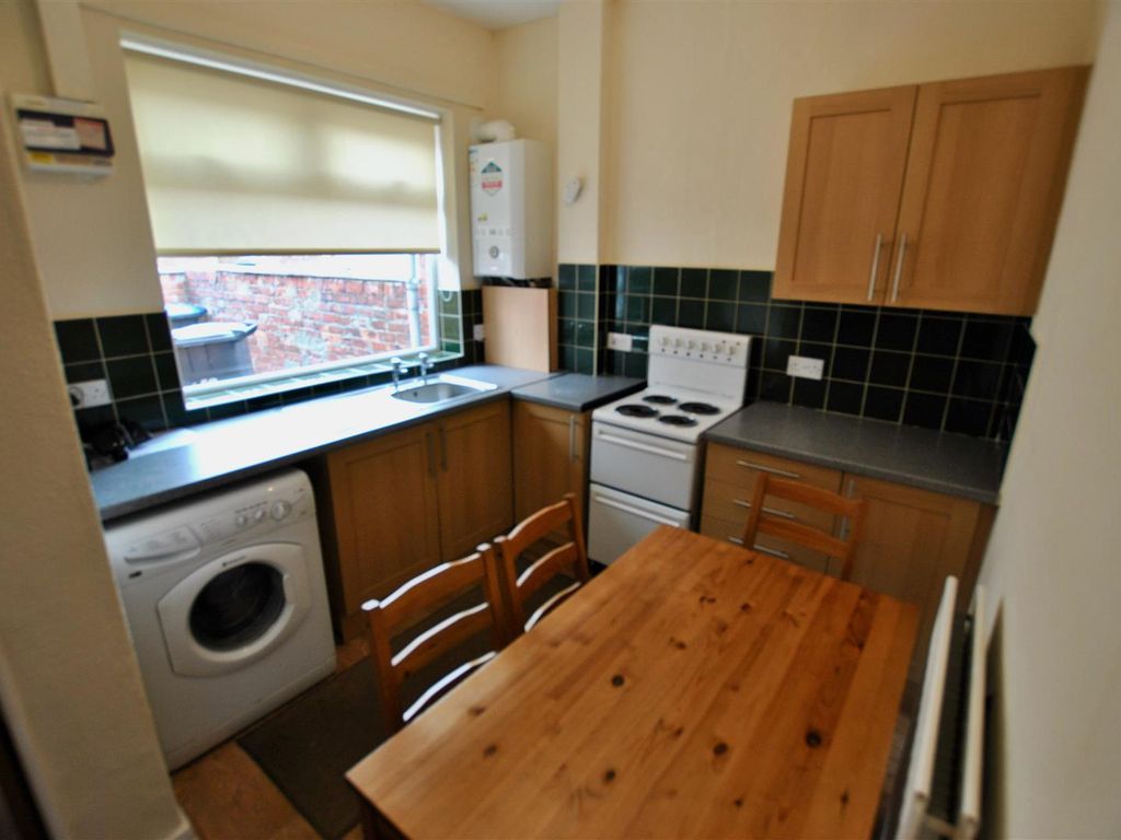 2 bed terraced house to rent in Park View, Langley Moor, Durham DH7, £823 pcm