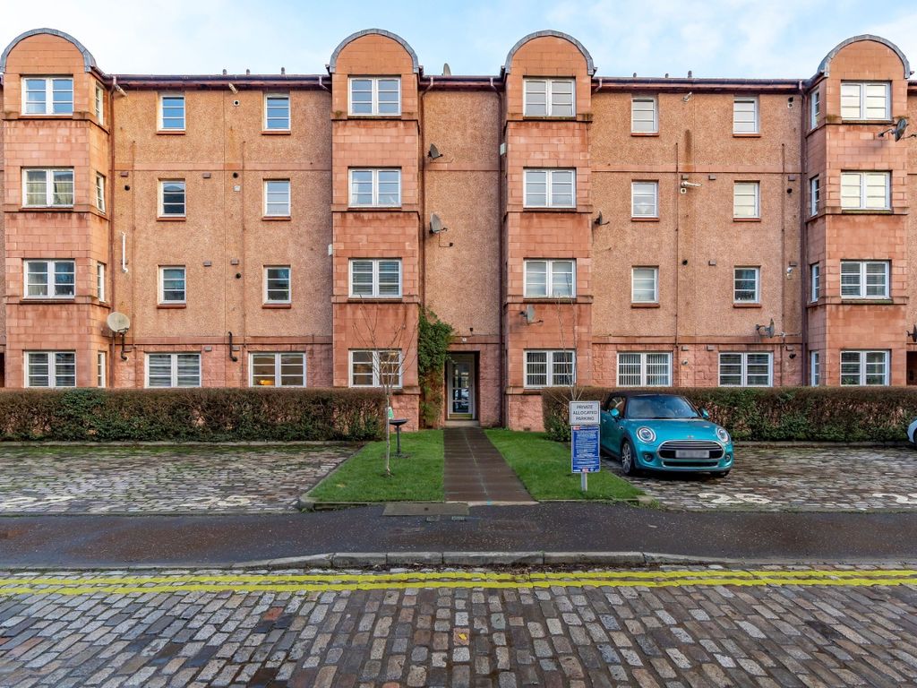 2 bed flat for sale in Tower Street, Leith, Edinburgh EH6, £210,000