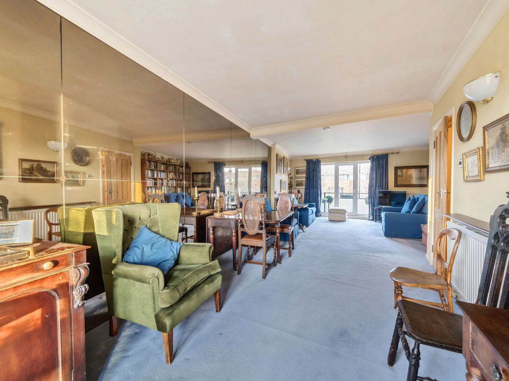 1 bed flat for sale in Dartmouth Park Hill, Dartmouth Park NW5, £550,000