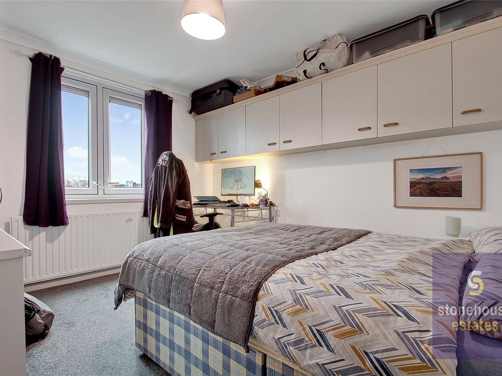 2 bed maisonette for sale in Trefil Walk, Islington, London N7, £475,000