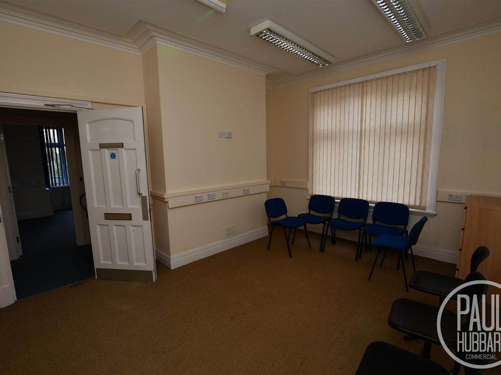 Office to let in School Road, Lowestoft NR33, £12,000 pa