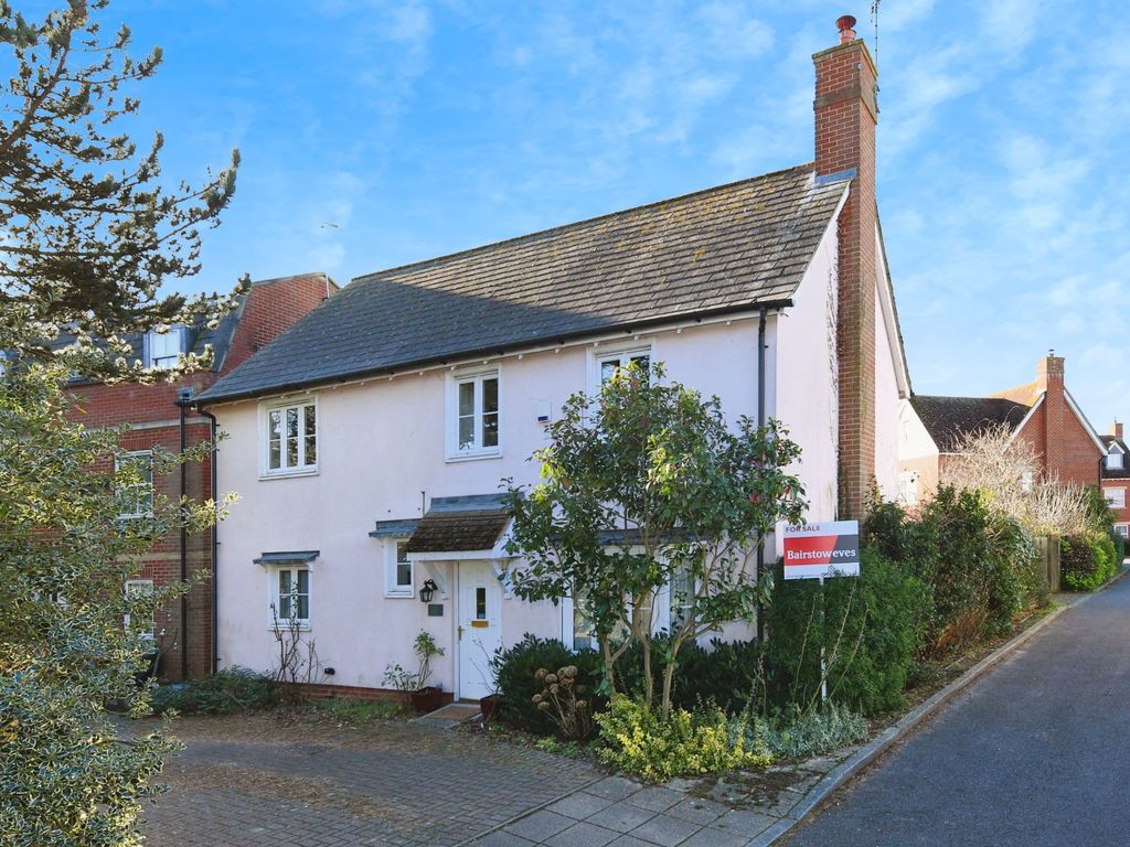 3 bed detached house for sale in Mary Ruck Way, Black Notley, Braintree, Essex CM77, £375,000