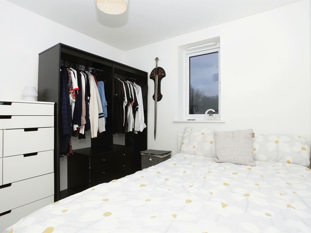 2 bed flat for sale in Berrington View, Hampton Gardens, Peterborough PE7, £200,000