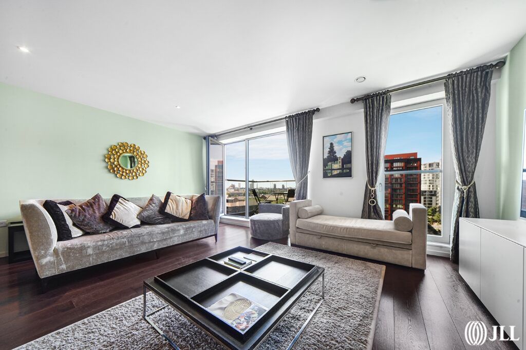 2 bed flat for sale in Baltimore Wharf, London E14, £760,000