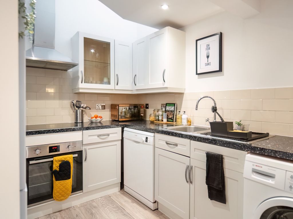 3 bed town house to rent in Dalston Lane, London E8, £4,700 pcm