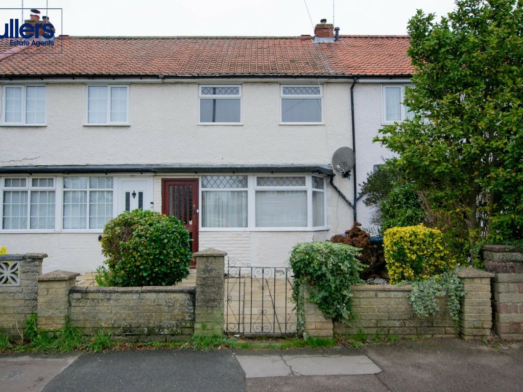 3 bed terraced house for sale in Baker Street, Enfield EN1, £465,000
