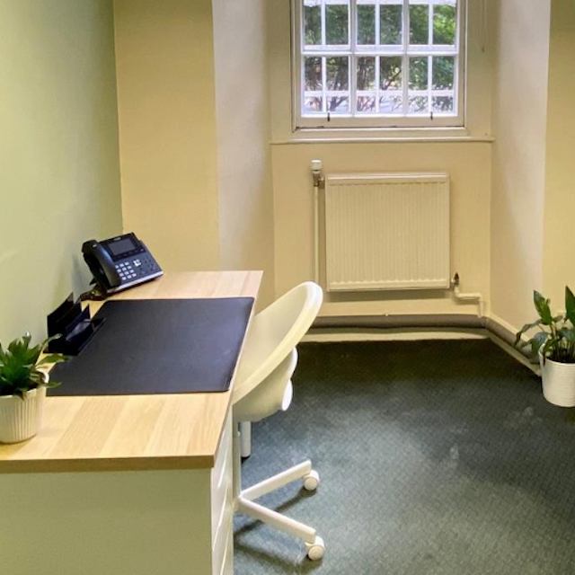 Office to let in Rutland Square, Edinburgh EH1, £18,000 pa
