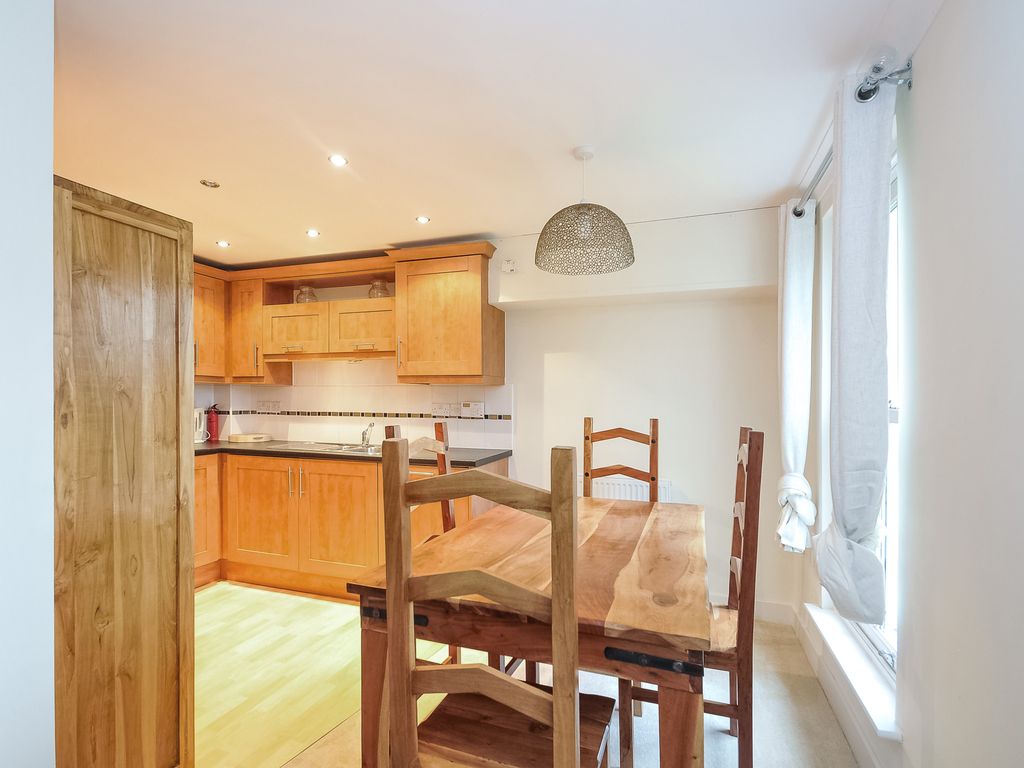 2 bed flat for sale in Chesterton Lane, Cirencester GL7, £215,000