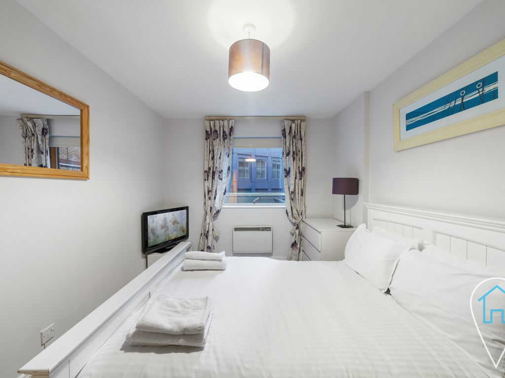 1 bed flat to rent in London House, 172 Aldersgate Street, London EC1A, £2,200 pcm
