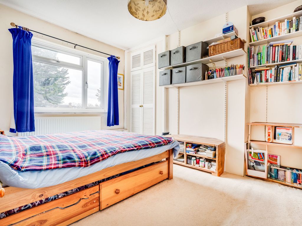 3 bed terraced house for sale in Eden Park Avenue, Beckenham BR3, £650,000