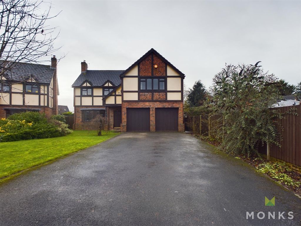5 bed detached house for sale in Fothergill Way, Wem, Shrewsbury SY4, £489,950