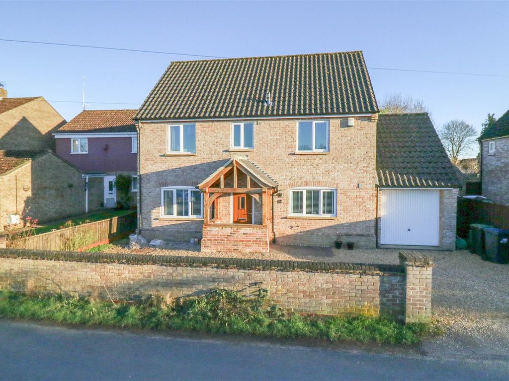 4 bed detached house for sale in Waterside, Isleham, Ely CB7, £495,000