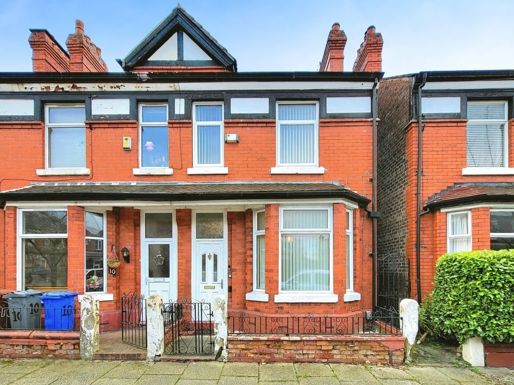 3 bed semi-detached house for sale in Craighall Avenue, Burnage, Manchester M19, £187,500