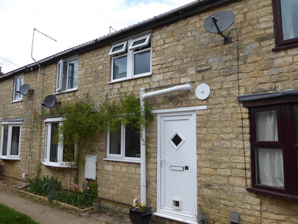 1 bed terraced house for sale in Fountains Row, Market Overton, Oakham LE15, £155,000