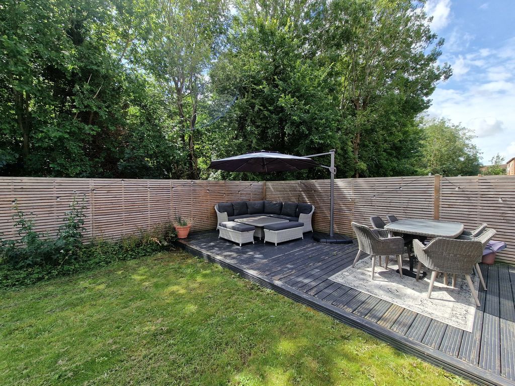 4 bed detached house for sale in Savile Way, Fowlmere SG8, £725,000