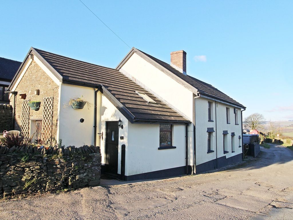 5 bed detached house for sale in Heol Las, Llantrisant, Pontyclun, Rhondda Cynon Taff. CF72, £595,000