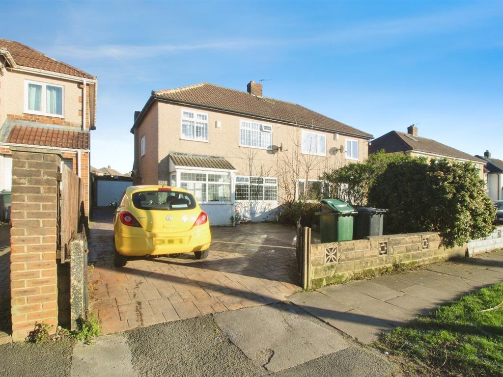 3 bed semi-detached house for sale in Plumpton Gardens, Bradford BD2, £210,000