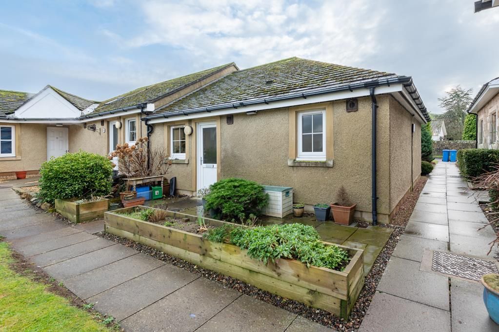 1 bed terraced bungalow for sale in Knox Gardens, Cupar KY15, £110,000