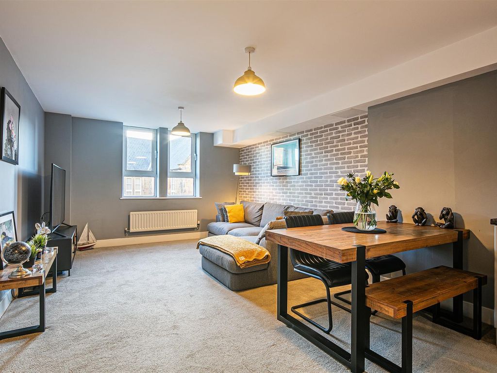 1 bed flat for sale in Osborne Mews, Nether Edge S11, £185,000