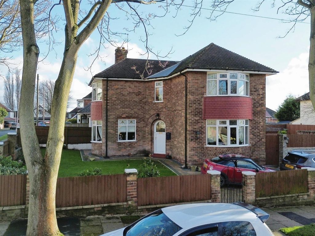 3 bed detached house for sale in Beech Hill Drive, Mansfield NG19, £350,000