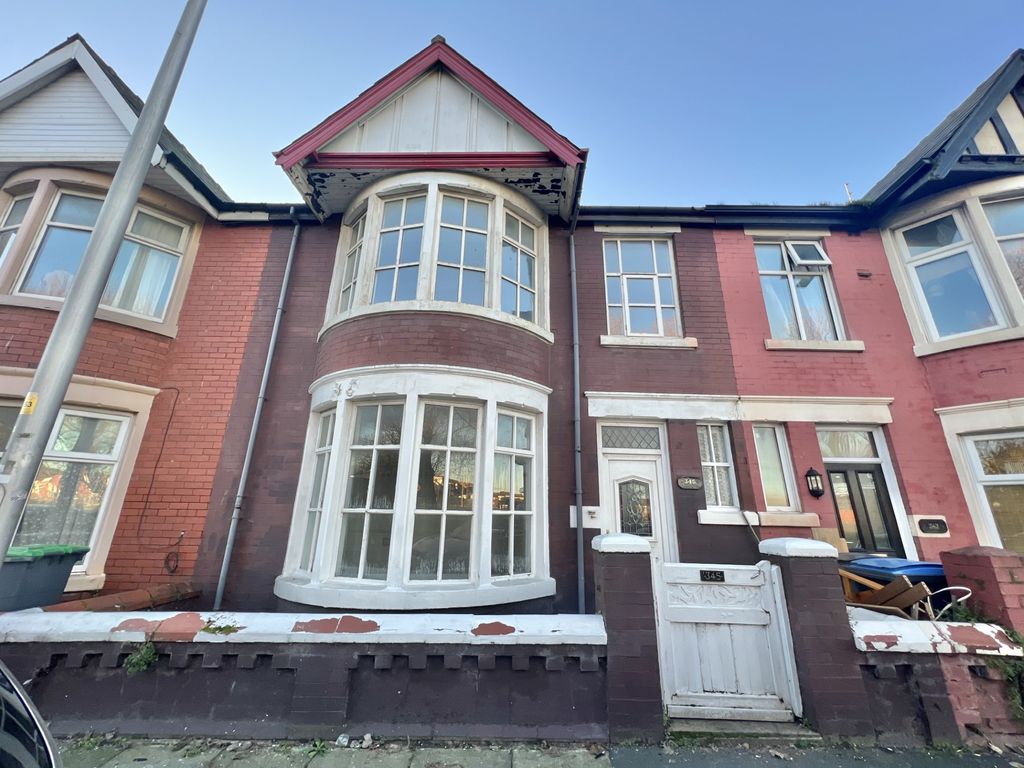 3 bed terraced house for sale in Central Drive, Blackpool FY1, £70,000
