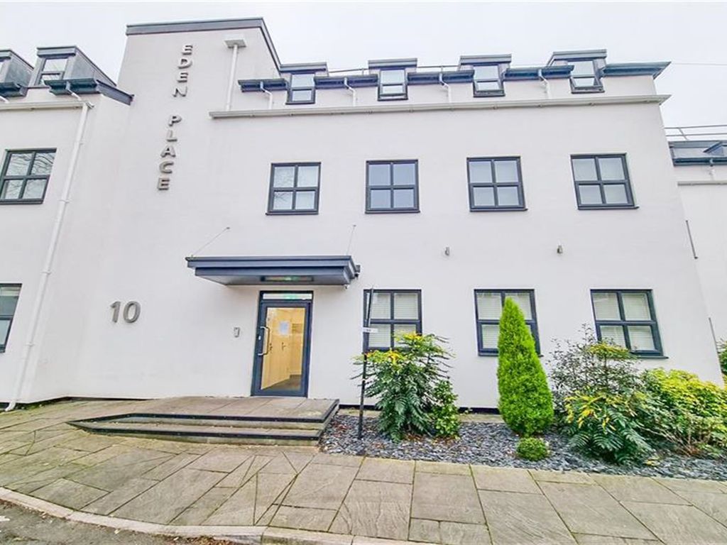 2 bed flat for sale in Eden Place, Cheadle SK8, £270,000