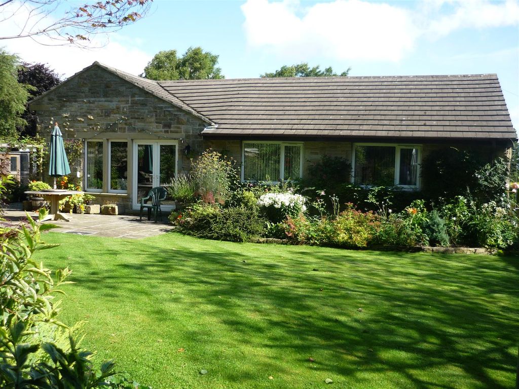 3 bed detached bungalow for sale in Westfield Lodge, Deyne Road, Netherton HD4, £550,000