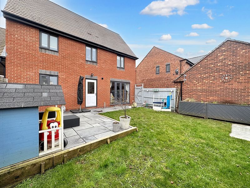 3 bed property for sale in Booth Crescent, Lawley, Telford TF3, £290,000