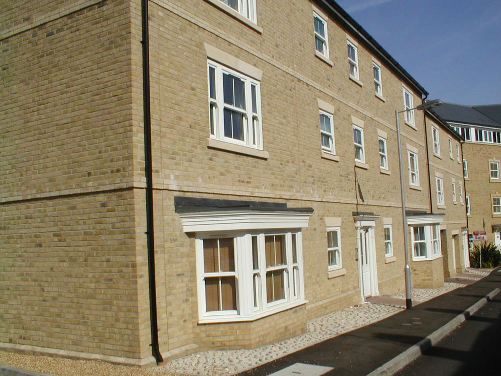 1 bed flat to rent in Wickham Crescent, Braintree CM7, £925 pcm