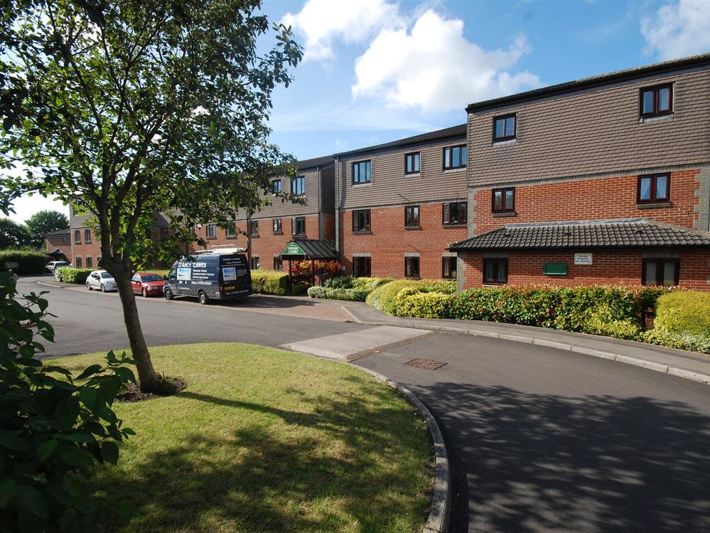 2 bed flat for sale in Wharf Court, Spa Road, Melksham SN12, £96,995