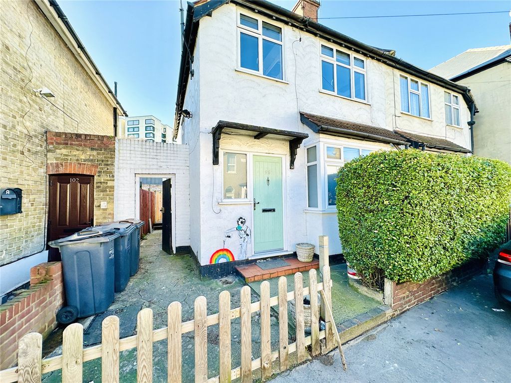 3 bed semi-detached house for sale in Southbridge Road, South Croydon, Central Croydon, Croydon CR0, £400,000