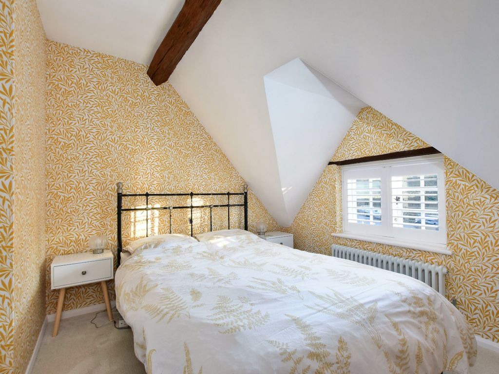 3 bed end terrace house for sale in Little Missenden, Amersham, Bucks HP7, £735,000