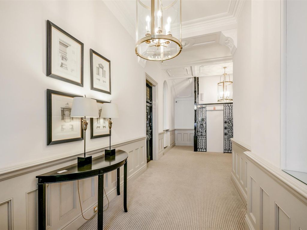 5 bed flat for sale in Carlisle Mansions, Carlisle Place, Victoria SW1P, £4,399,950