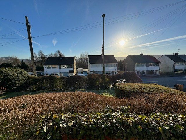 3 bed bungalow for sale in Heol Pwll-Y-Pant, Energlyn, Caerphilly CF83, £240,000