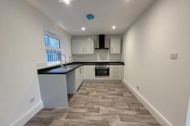 1 bed flat to rent in Belstead Road, Ipswich IP2, £800 pcm