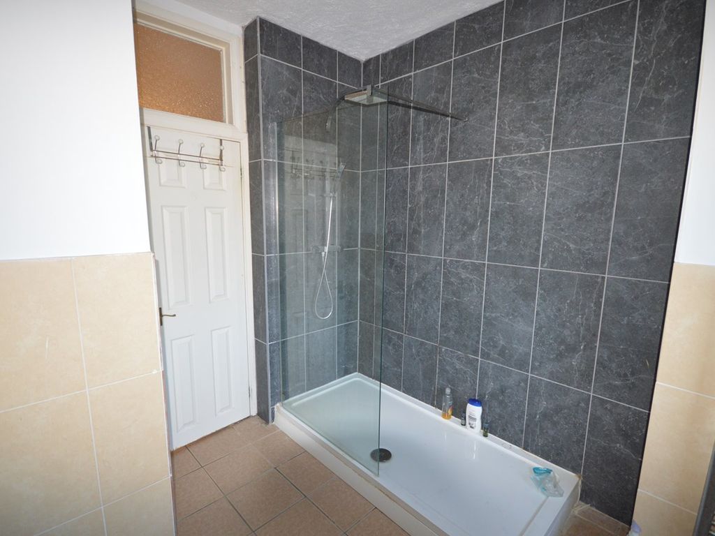 3 bed terraced house for sale in Sandford Road, Chelmsford CM2, £350,000