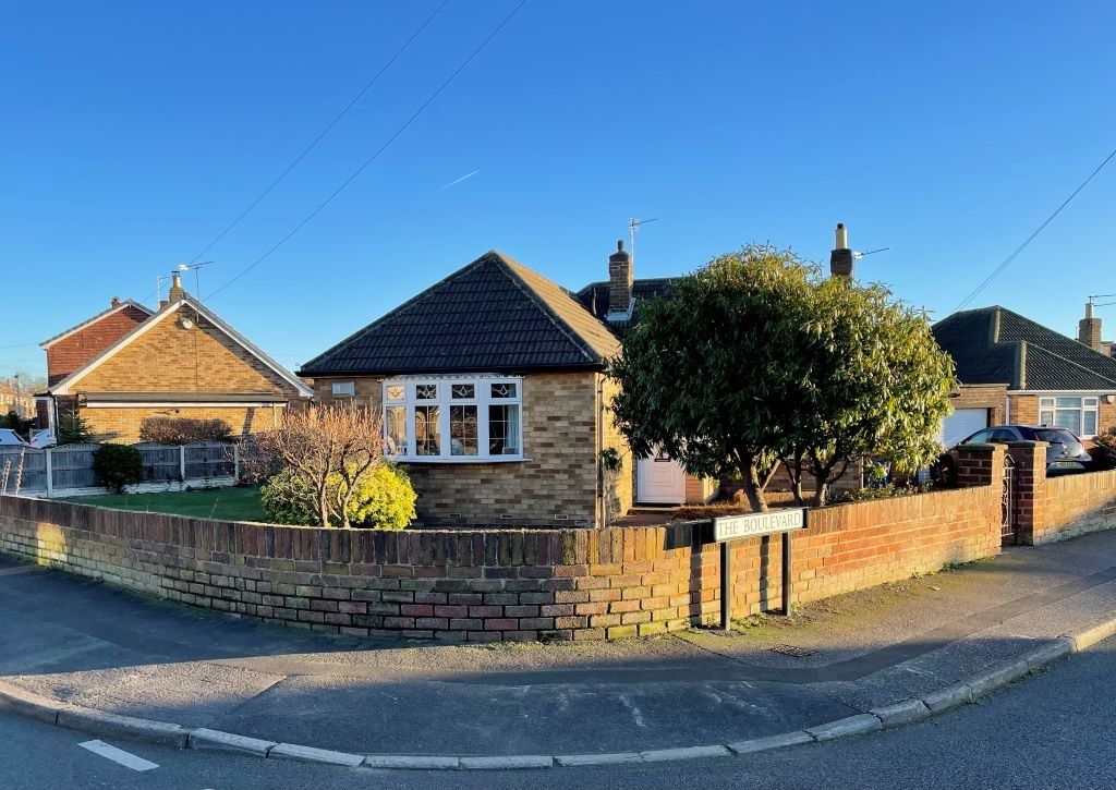 3 bed detached bungalow for sale in The Boulevard, Edenthorpe, Doncaster DN3, £269,950