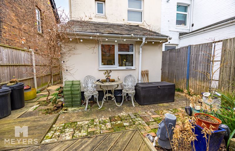 3 bed end terrace house for sale in Spring Road, Bournemouth BH1, £300,000
